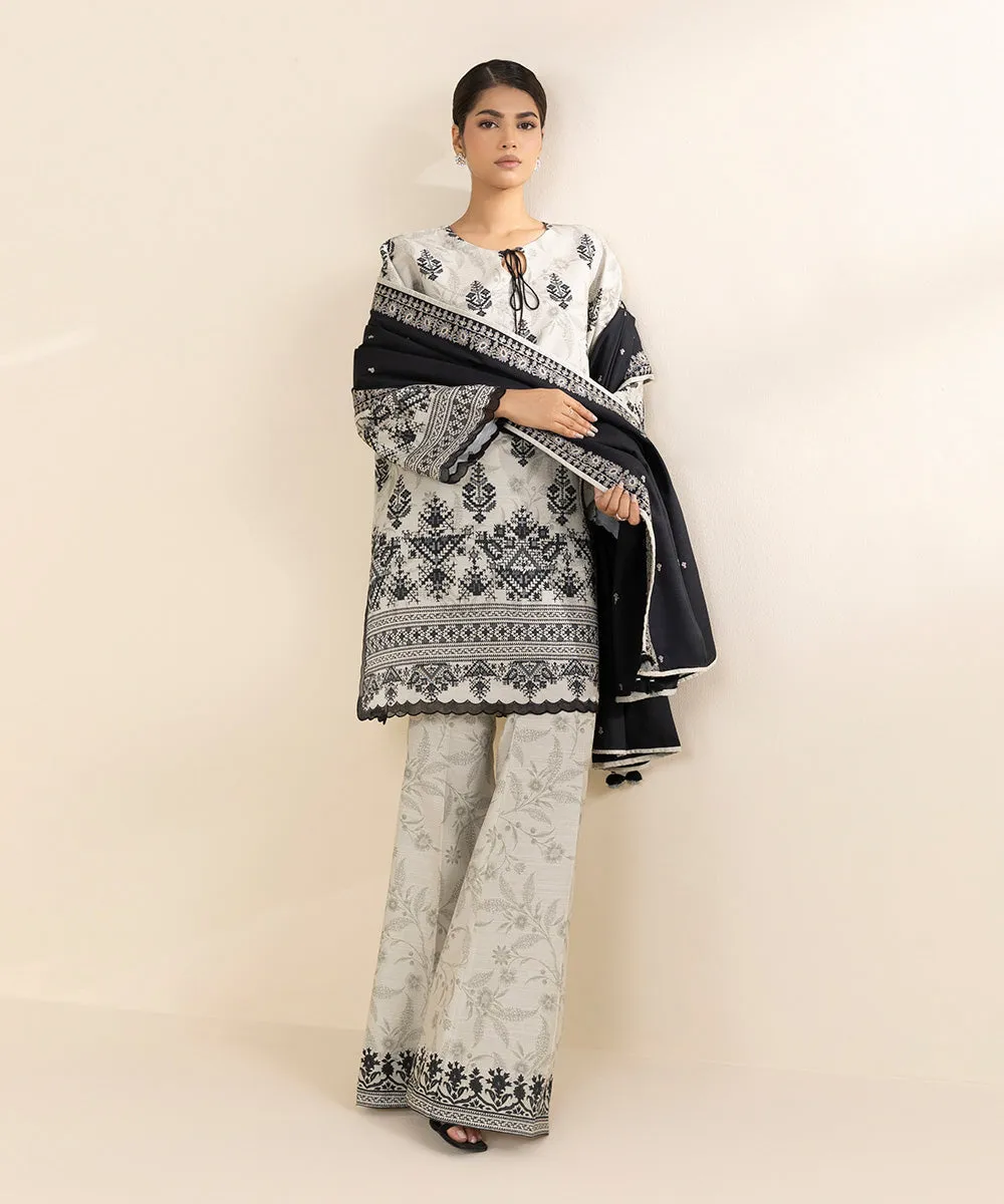 3 Piece - Embroidered Light Khaddar Suit