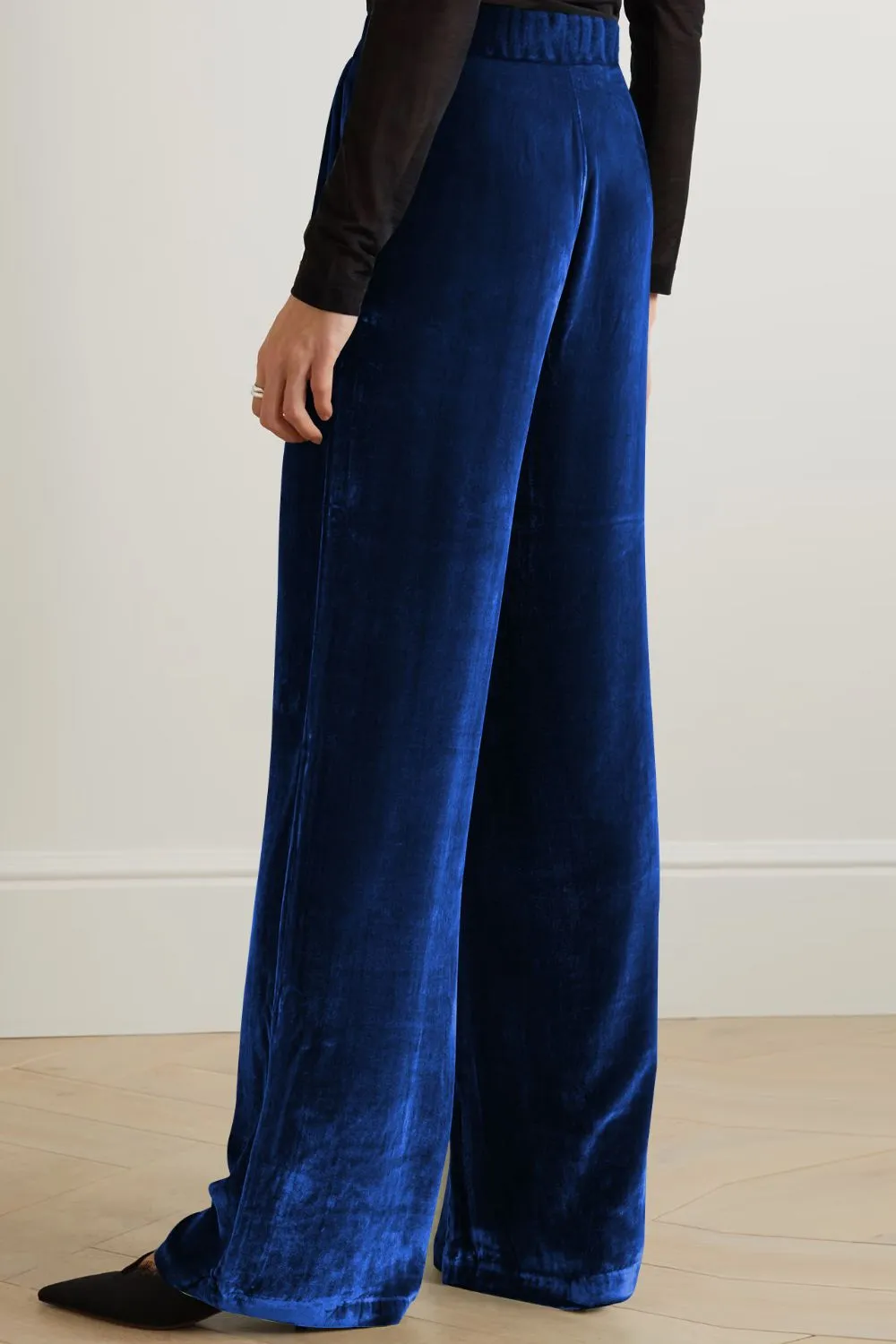 6 Classy Velvet High Waist Pants