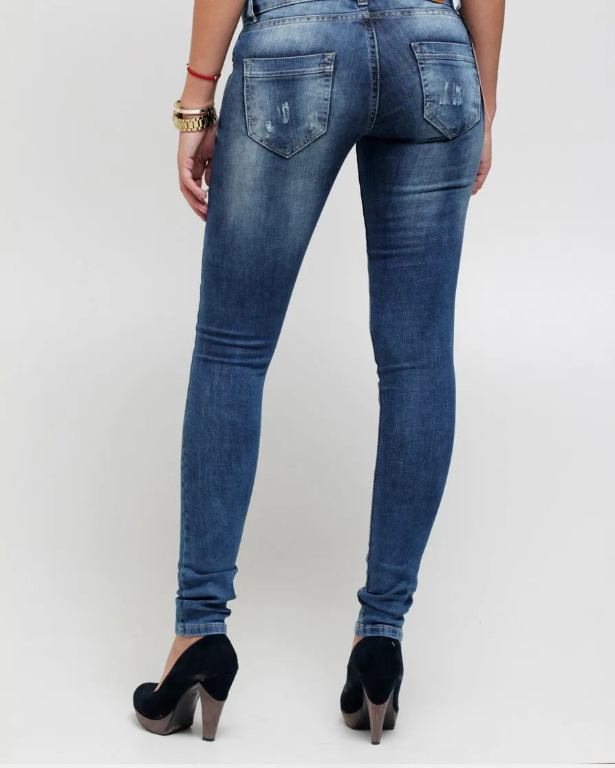 Larisa Jeans