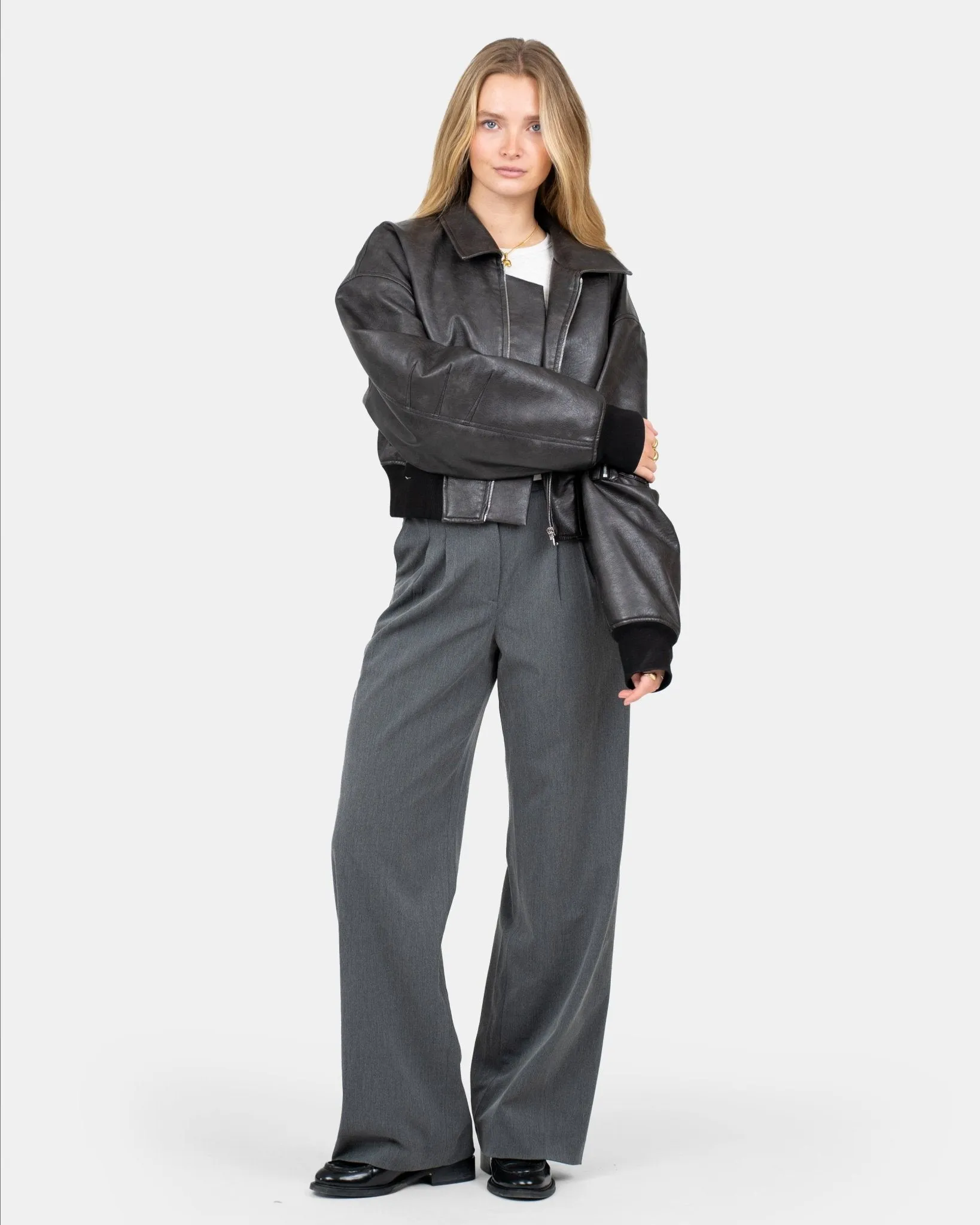 Loose Fit suit pants Grå