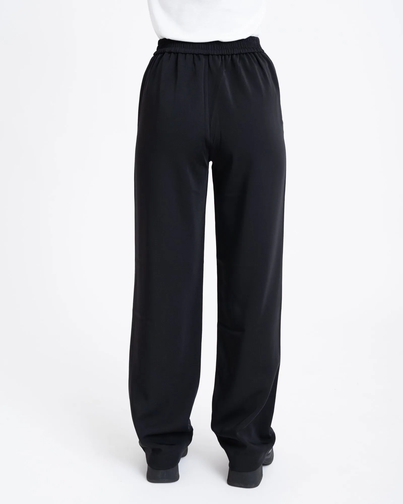 Petra Pant Black
