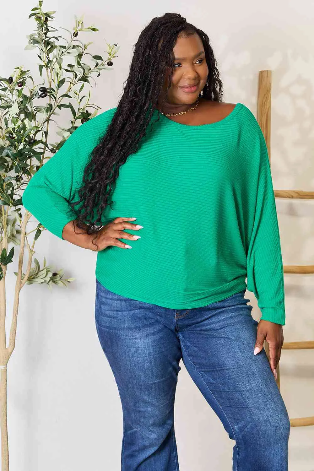 Round Neck Batwing Sleeve Blouse in Mid-Green